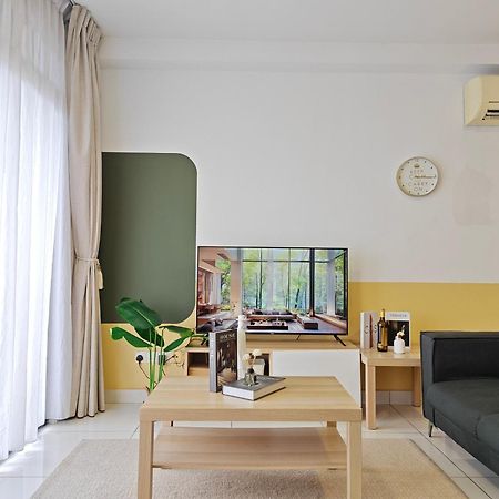 Ferienwohnung One Tebrau By Antlerzone Johor Bahru Exterior foto