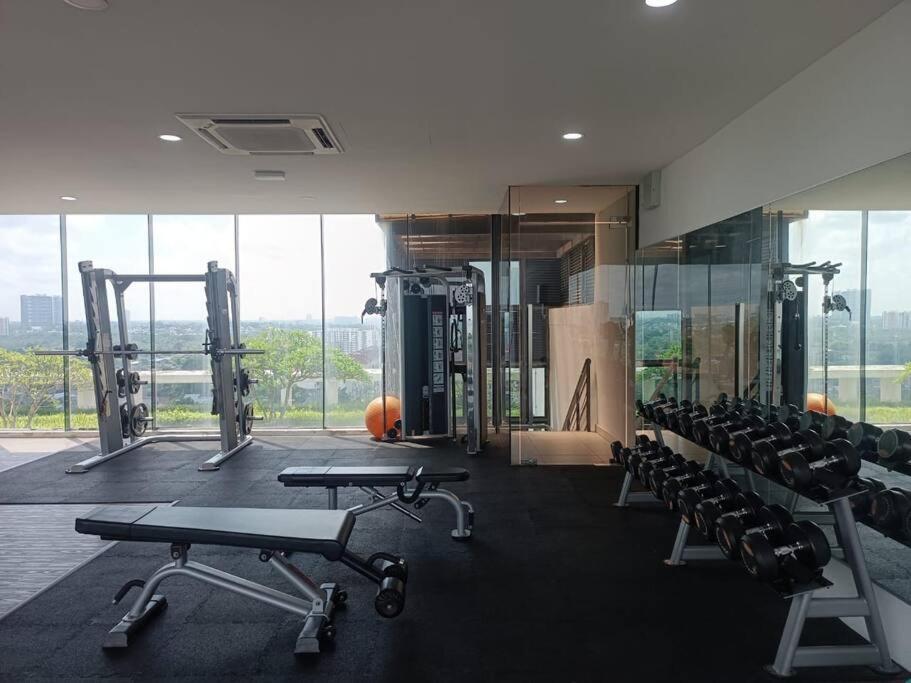 Ferienwohnung One Tebrau By Antlerzone Johor Bahru Exterior foto
